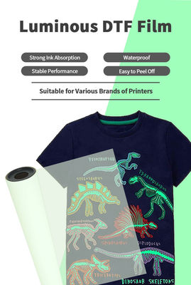 PET Glow In The Dark Heat Transfer Printing Film Digital Hot Printing per abbigliamento